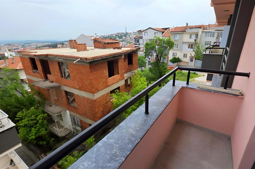 C21 BAL'DN NEF VE MERKEZE YAKIN ARA KAT 1+1 KİRALIK DAİRE