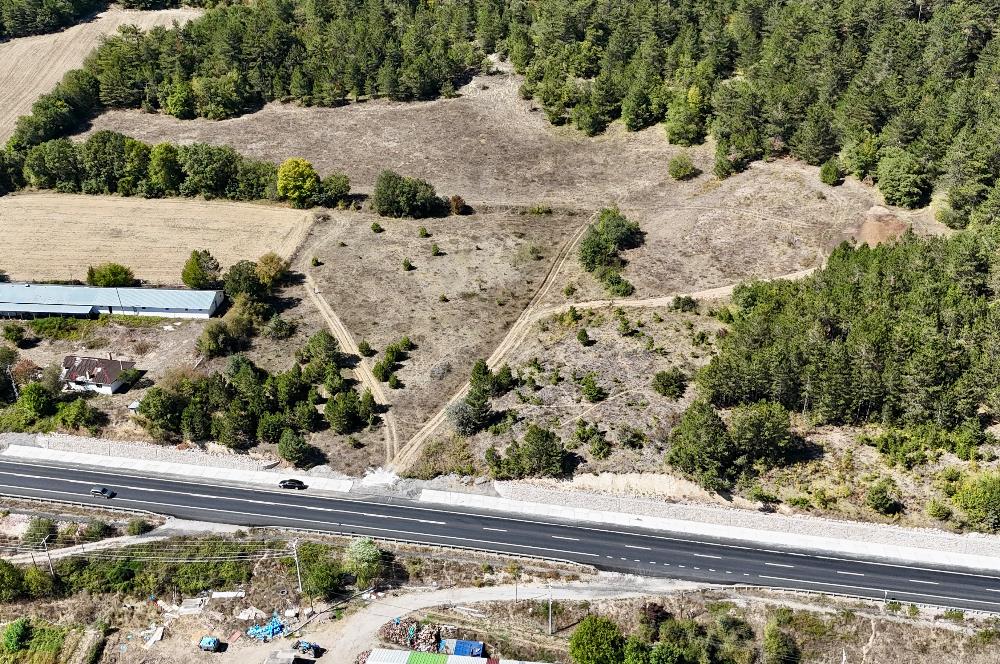 Güneyfelakettin mevkii yol kenarı satılık tarla