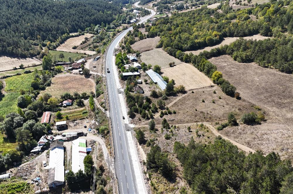 Güneyfelakettin mevkii yol kenarı satılık tarla