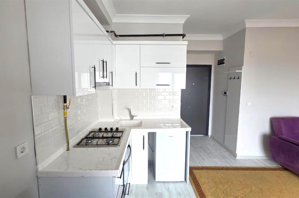 C21 BAL'DN NEF VE MERKEZE YAKIN ARA KAT 1+1 KİRALIK DAİRE