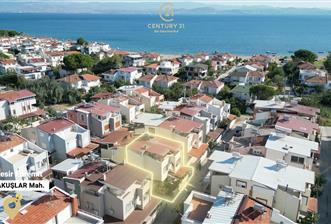 CENTURY21 BAL'DAN ALTINOLUK GÜRE TAHTAKUŞLAR'DA SATILIK YAZLIK