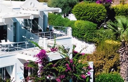 Yalıkavak Tilkicik Koyu Manzaralı Site içi Kiralık Dublex Daire 