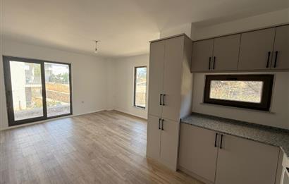 Bodrum Mumcular'da Satılık 2+1 Bahçe Katı Daire