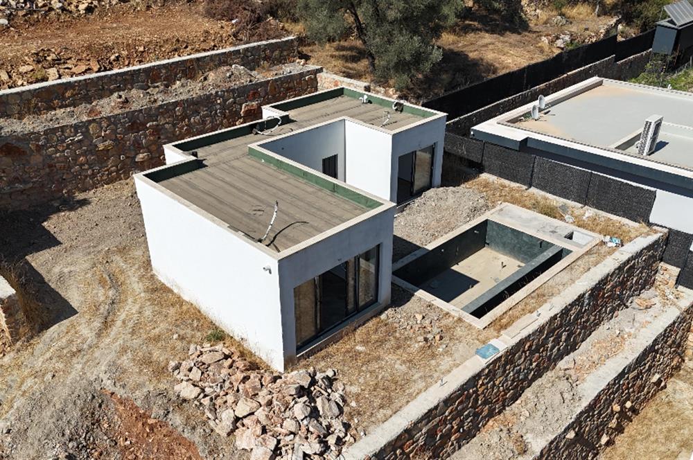 Bodrum Yalıçiftlik' te Satılık Havuzlu Müstakil Villa