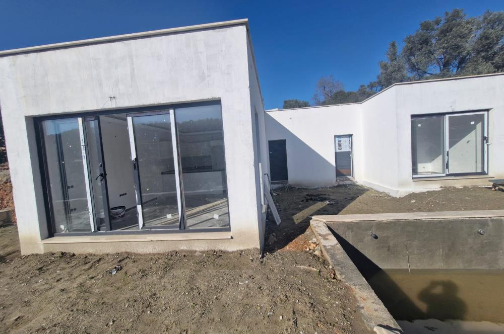 Bodrum Yalıçiftlik' te Satılık Havuzlu Müstakil Villa
