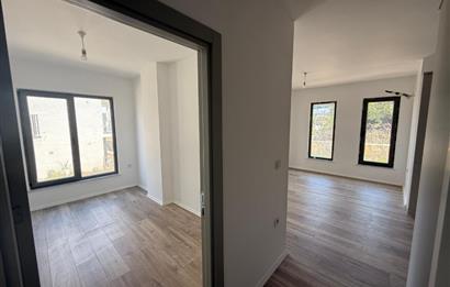 Bodrum Mumcular'da Satılık 2+1 Bahçe Katı Daire