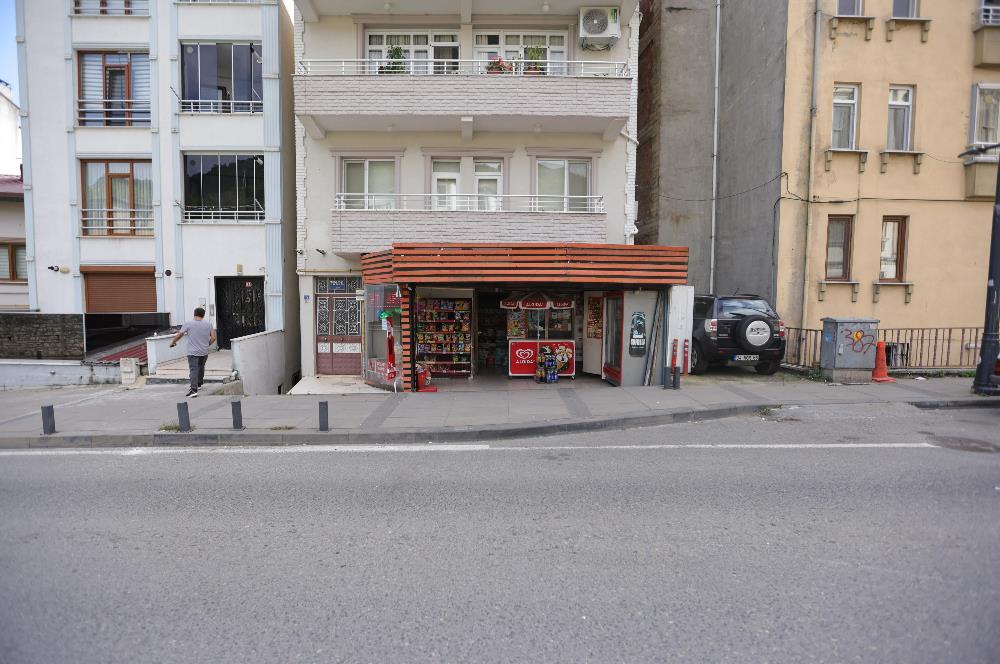CENTURY 21'DEN SELİMİYE MAHALLESİNDE DEVREN KİRALIK MARKET..