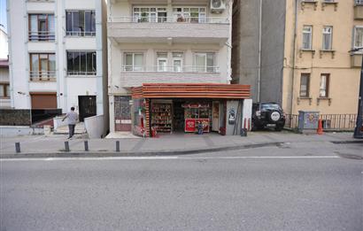 CENTURY 21'DEN SELİMİYE MAHALLESİNDE DEVREN KİRALIK MARKET..