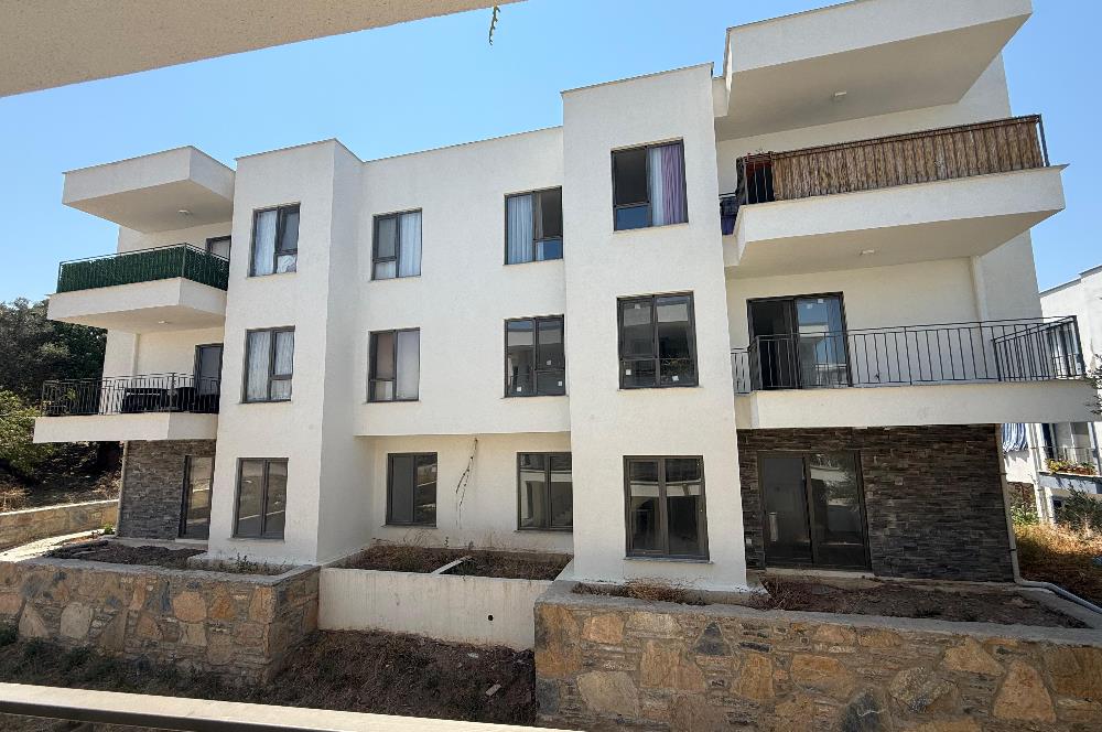 Bodrum Mumcular'da Satılık 2+1 Bahçe Katı Daire