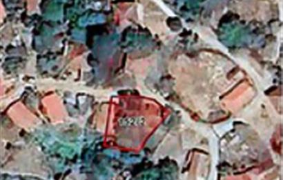 YENİCE YENİKÖY'DE KÖY İÇİ İMARLI 282 M2 KÖYÜN ORTA YERİNDE