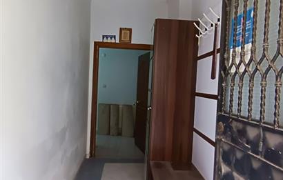 Sefaköy'de Bağımsız  Yüksek Girişli Eşyalı Kiralık 2+1
