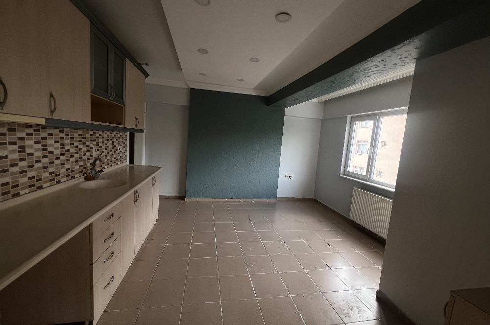 Ihsanıye mahallesı 2 + 1 Amerıkan mutfaklı satılık daıre