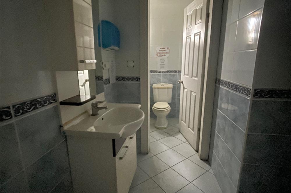BAĞDAT CADDESİ’NDE 230 m2 NET PLAZA KATI