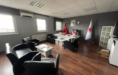 BAĞDAT CADDESİ’NDE 230 m2 NET PLAZA KATI
