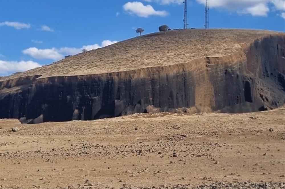 C21NEXAR'DAN DİYARBAKIR ÇINAR OVABAĞ KİLVAN'DA SATILIK TARLA