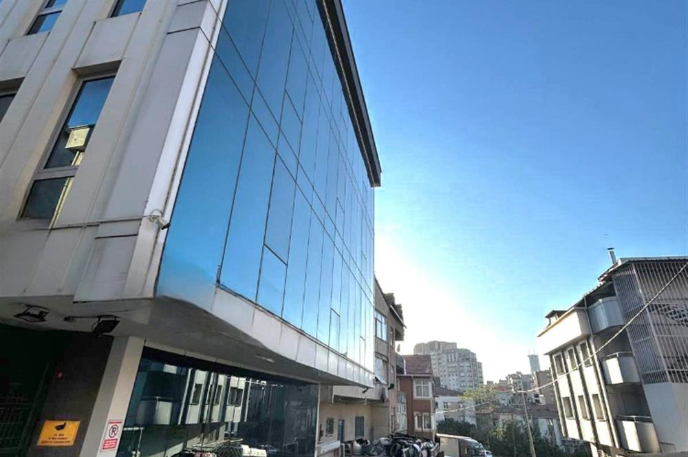 ATAŞEHİR/KAYIŞDAĞINDA TOPLU ULAŞIMA YAKIN, FIRSAT 7 KATLI PLAZA