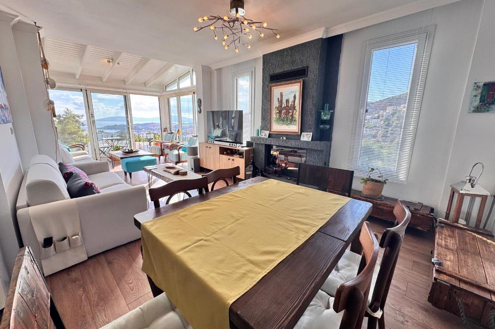 Panoramik Deniz Ve Doğa Manzaralı Havuzlu Sitede 3+1 Satılık Daire