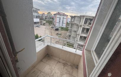Cumhuriyet Mahallesi'nde Ferah ve Kullanışlı!