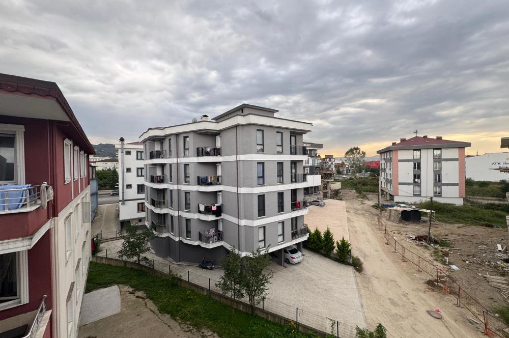 Cumhuriyet Mahallesi'nde Ferah ve Kullanışlı!