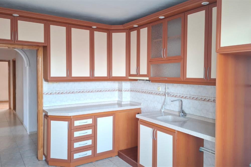 CENTURY 21. LOCA GAYRİMENKUL'DEN Kiralık 3+1 Daire
