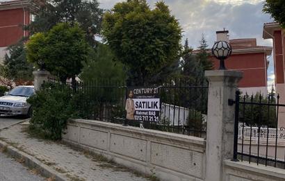 GÖLBAŞI TOKİ'DE SATILIK 2+1 SİTE İÇERİSİNDE FIRSAT DAİRE