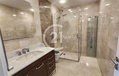 SUADİYE MİNİBÜS CADDESİNDE METROYA YAKIN TERASLI 7+2 380 m2 DBLX