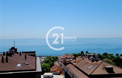 CADDEBOSTAN SAHİLDE DENİZ MANZARALI TERASLI 230 m2 DUBLEX