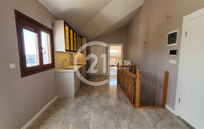 SUADİYE MİNİBÜS CADDESİNDE METROYA YAKIN TERASLI 7+2 380 m2 DBLX