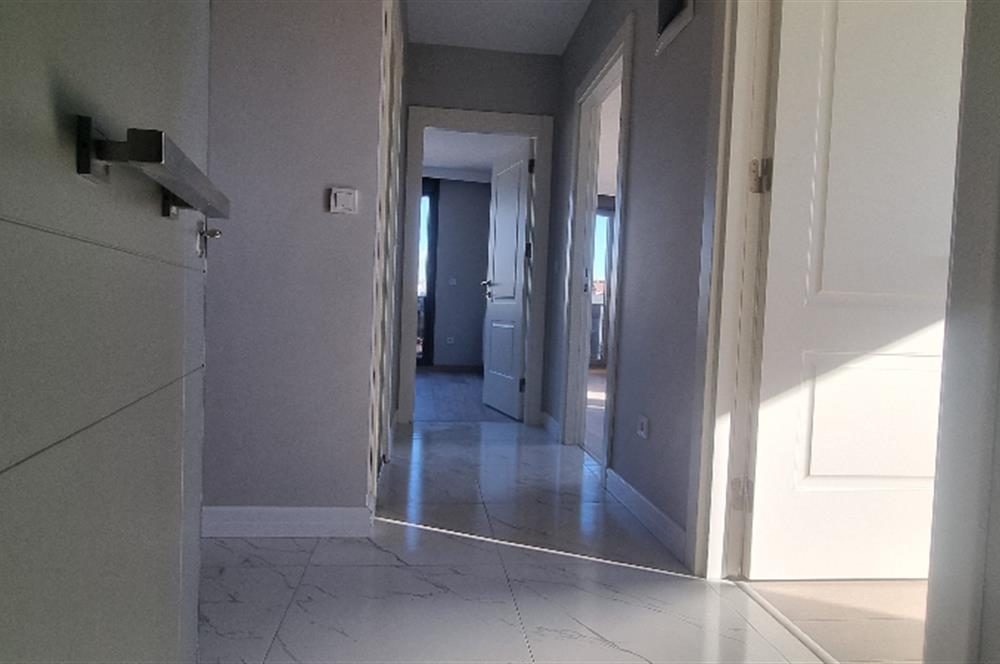 Maltepe Küçükyalıda 3+1 Çatı Dubleksi Adalar Manzaralı!