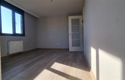 Maltepe Küçükyalıda 3+1 Çatı Dubleksi Adalar Manzaralı!