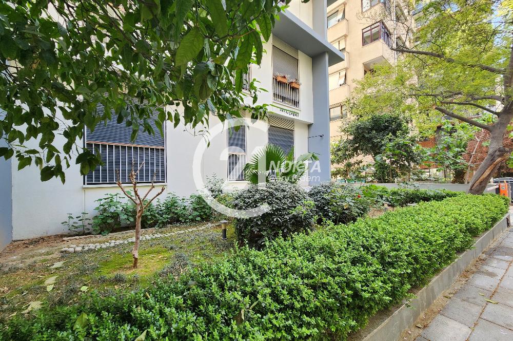 CADDEBOSTAN SAHİLDE DENİZ MANZARALI TERASLI 230 m2 DUBLEX