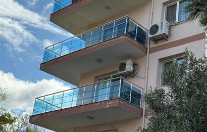 Bornova İnönü’de yenilenmiş 135 m2 3+1 ferah daire