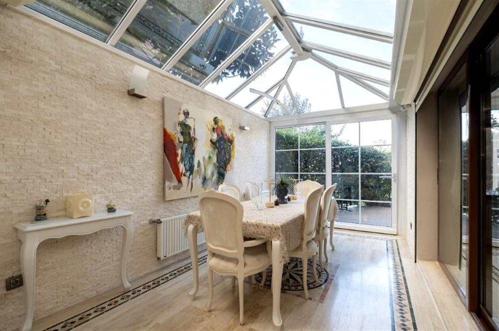 BEYKOZ GÖKSU EVLERİ 5+2 ÖZEL YAPIM BOĞAZ MANZARALI SATILIK VİLLA