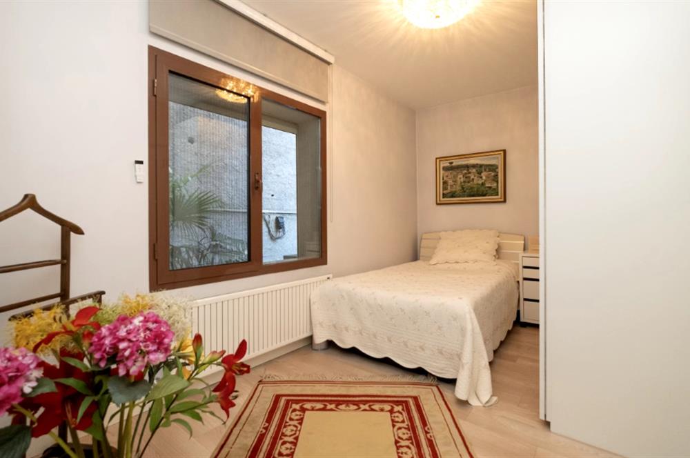 BEYKOZ GÖKSU EVLERİ 5+2 ÖZEL YAPIM BOĞAZ MANZARALI SATILIK VİLLA