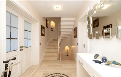 BEYKOZ GÖKSU EVLERİ 5+2 ÖZEL YAPIM BOĞAZ MANZARALI SATILIK VİLLA