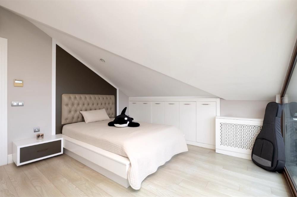 BEYKOZ GÖKSU EVLERİ 5+2 ÖZEL YAPIM BOĞAZ MANZARALI SATILIK VİLLA