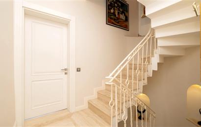 BEYKOZ GÖKSU EVLERİ 5+2 ÖZEL YAPIM BOĞAZ MANZARALI SATILIK VİLLA