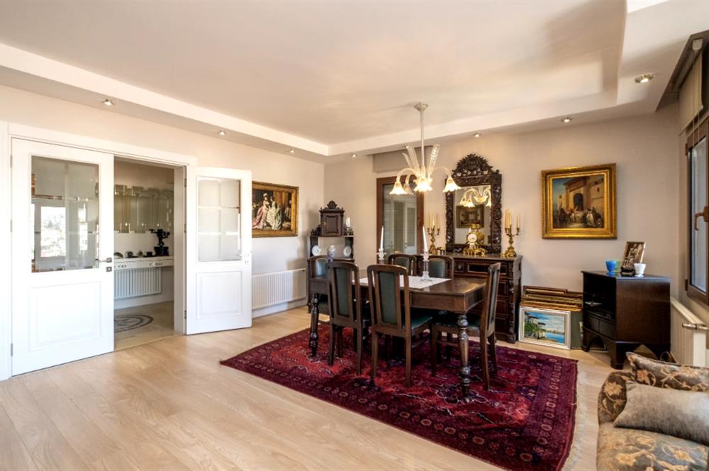 BEYKOZ GÖKSU EVLERİ 5+2 ÖZEL YAPIM BOĞAZ MANZARALI SATILIK VİLLA