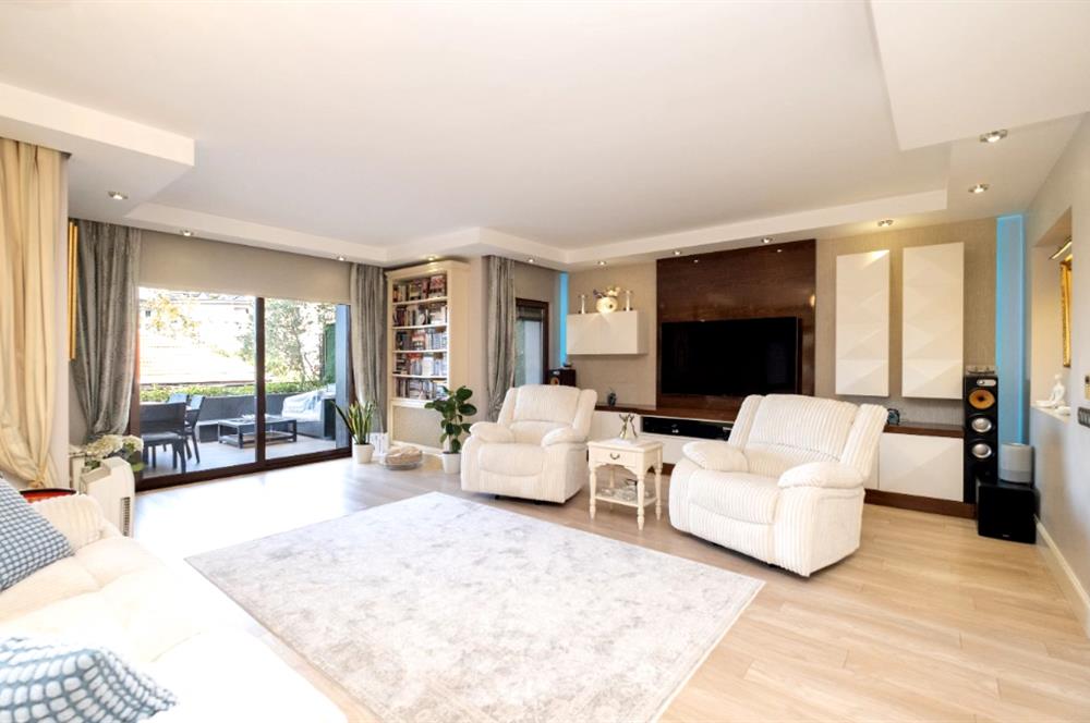 BEYKOZ GÖKSU EVLERİ 5+2 ÖZEL YAPIM BOĞAZ MANZARALI SATILIK VİLLA