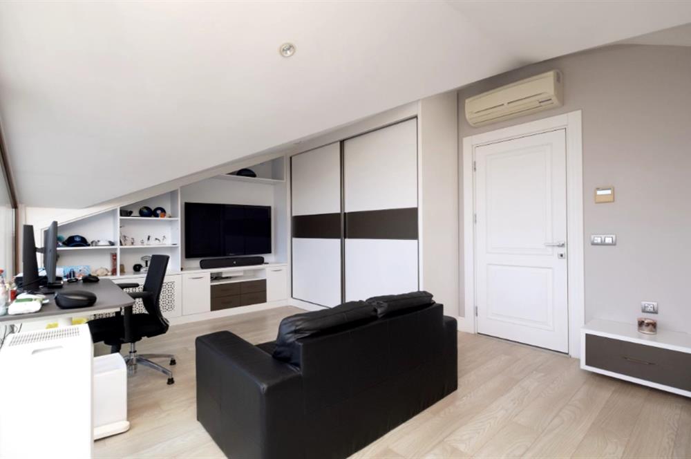 BEYKOZ GÖKSU EVLERİ 5+2 ÖZEL YAPIM BOĞAZ MANZARALI SATILIK VİLLA