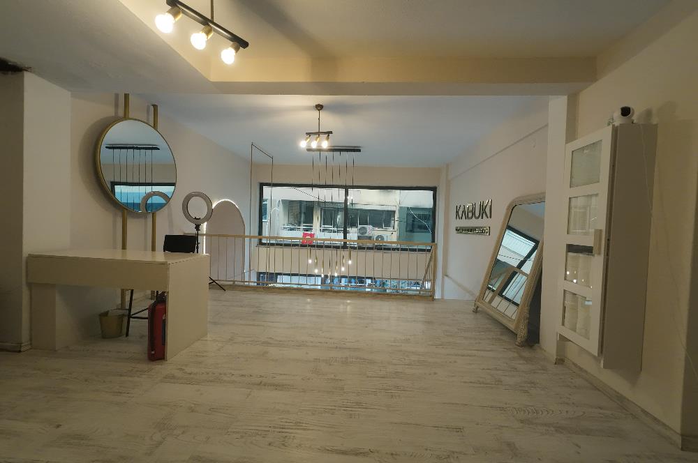 BOSTANLI 'NIN KALBİNDE BATAR KATLI 140m2 SATILIK DÜKKAN