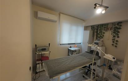 BOSTANLI 'NIN KALBİNDE BATAR KATLI 140m2 SATILIK DÜKKAN