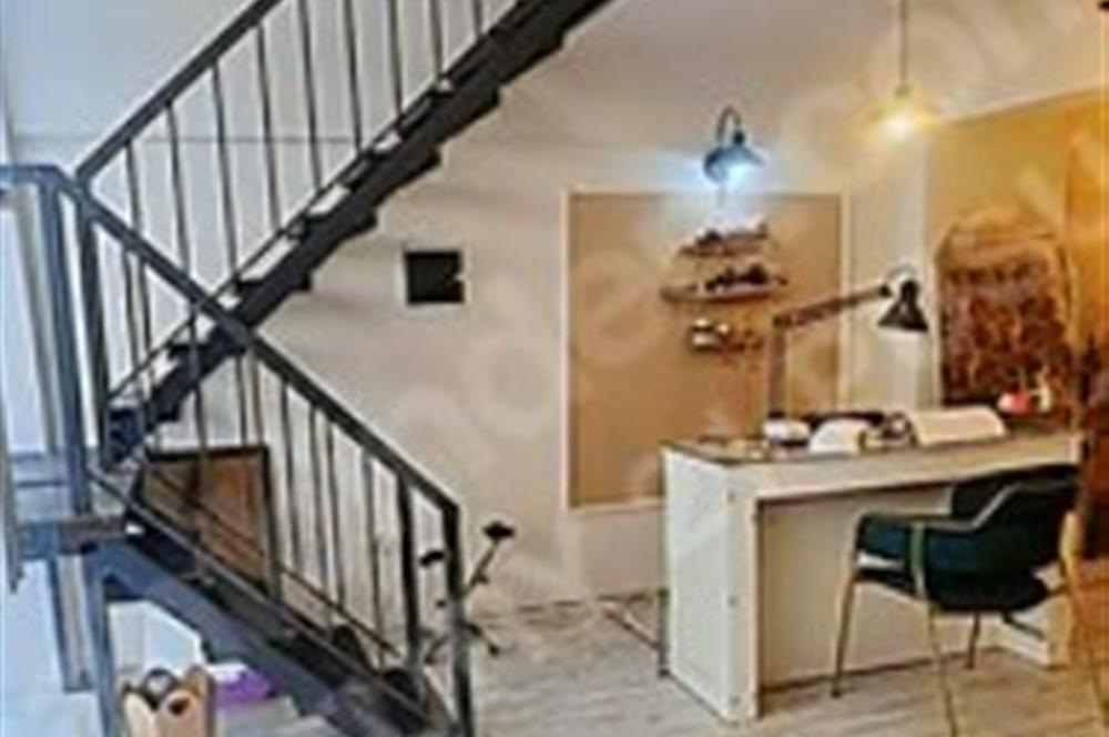BOSTANLI 'NIN KALBİNDE BATAR KATLI 140m2 SATILIK DÜKKAN
