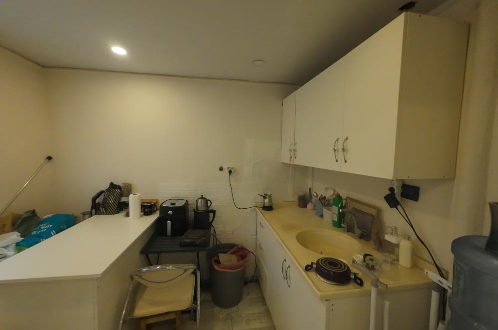 BOSTANLI 'NIN KALBİNDE BATAR KATLI 140m2 SATILIK DÜKKAN