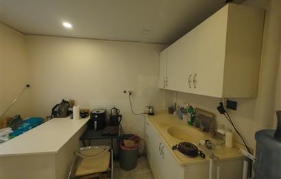 BOSTANLI 'NIN KALBİNDE BATAR KATLI 140m2 SATILIK DÜKKAN
