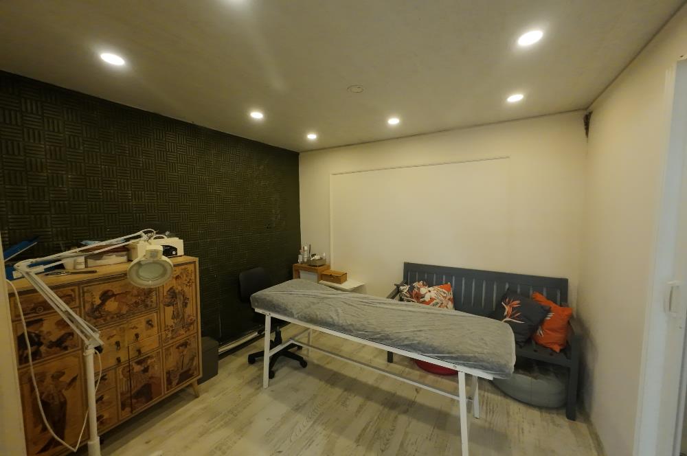 BOSTANLI 'NIN KALBİNDE BATAR KATLI 140m2 SATILIK DÜKKAN
