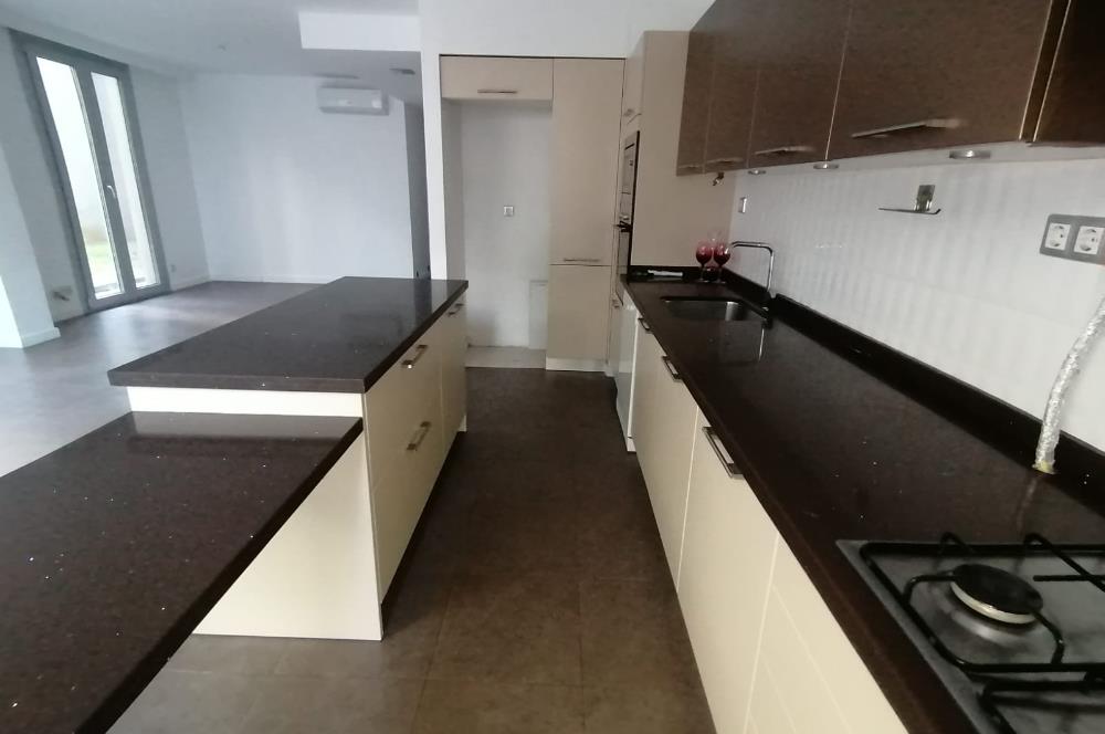 Zekeriyaköy Siteler Koç Batı Yurdu Karşısı BOŞ SATILIK Daire