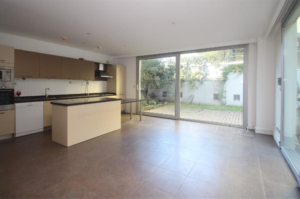 Zekeriyaköy Siteler Koç Batı Yurdu Karşısı BOŞ SATILIK Daire