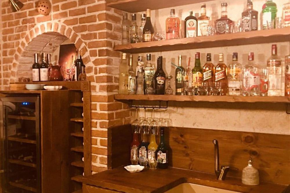 Bodrum Yalıkavak Geriş Deniz Manzaralı Satılık Orjinal Taş Villa