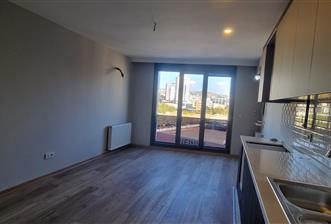 Maltepe Küçükyalıda 2+1 Ara Kat Satılık Sıfır Daire